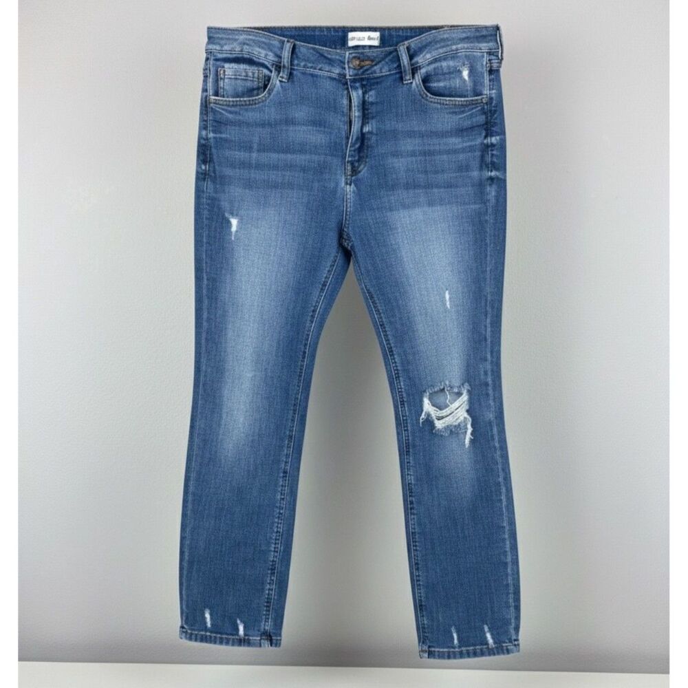 STUDIO BLUE RELAXED FIT DISTRESSED EVERYDAY CASUAL BOYFRIEND JEANS SZ.32